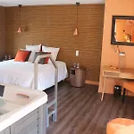 Hotel L'hostellerie D'acquigny