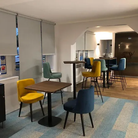 호텔 L'hostellerie D'acquigny Acquigny