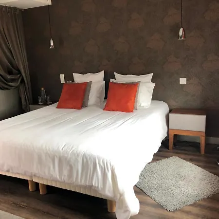 L'hostellerie D'acquigny 호텔