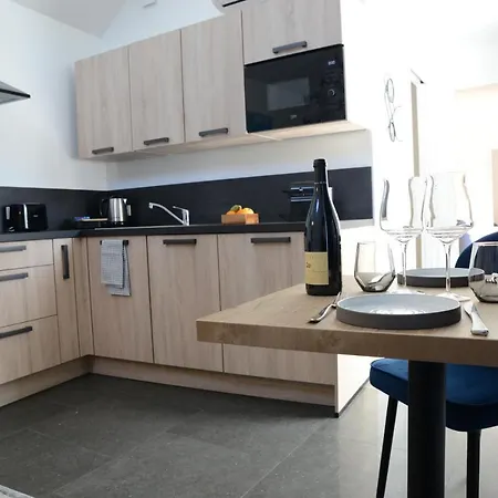 Hotel L'hostellerie D'acquigny Acquigny