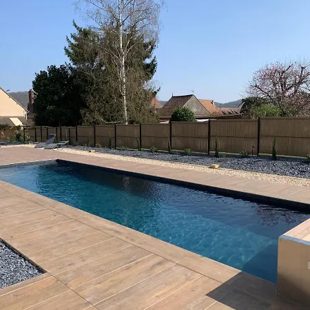 Hotel L'hostellerie D'acquigny Acquigny