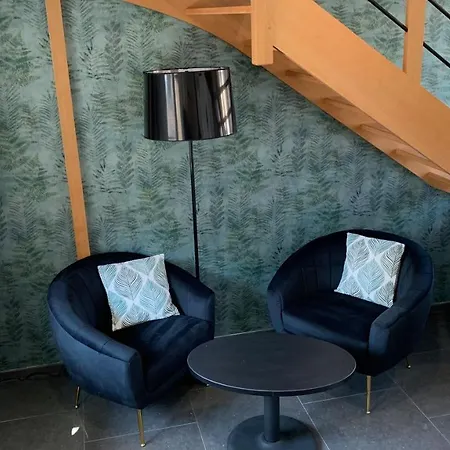 호텔 L'hostellerie D'acquigny 3*