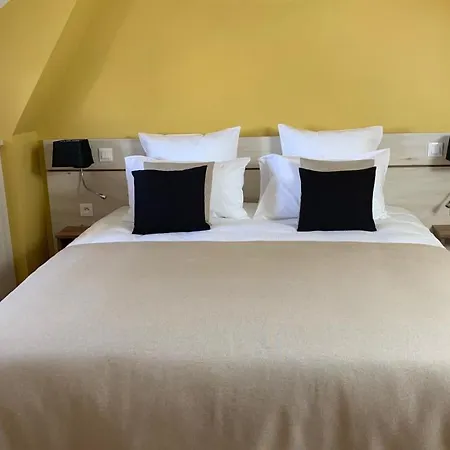 호텔 L'hostellerie D'acquigny 3*