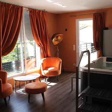 호텔 L'hostellerie D'acquigny Acquigny