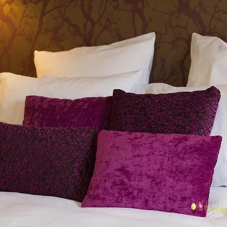 L'hostellerie D'acquigny Hotel 3*