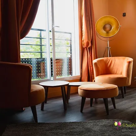 호텔 L'hostellerie D'acquigny Acquigny