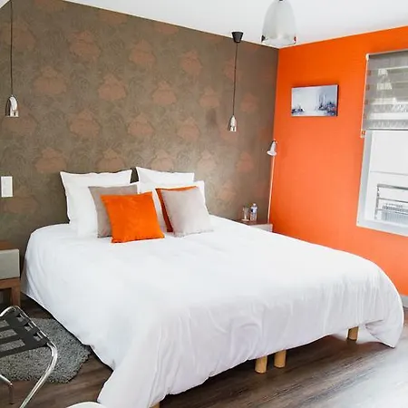 Hotel L'hostellerie D'acquigny 3*