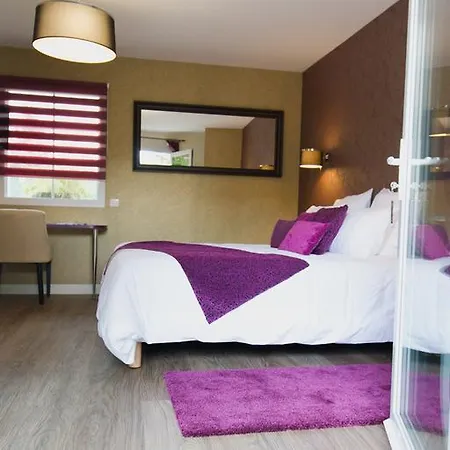 호텔 L'hostellerie D'acquigny Acquigny