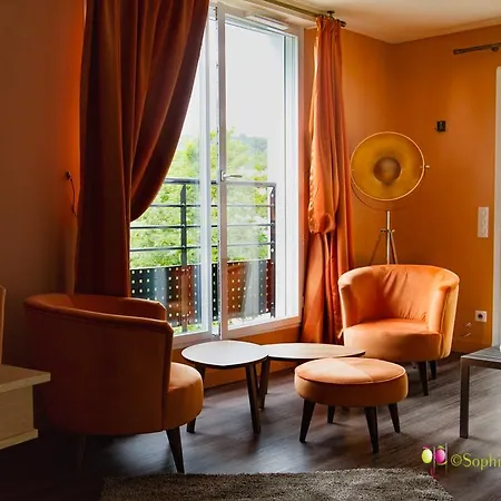 호텔 L'hostellerie D'acquigny Acquigny