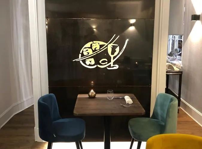 Hotel L'hostellerie D'acquigny Acquigny