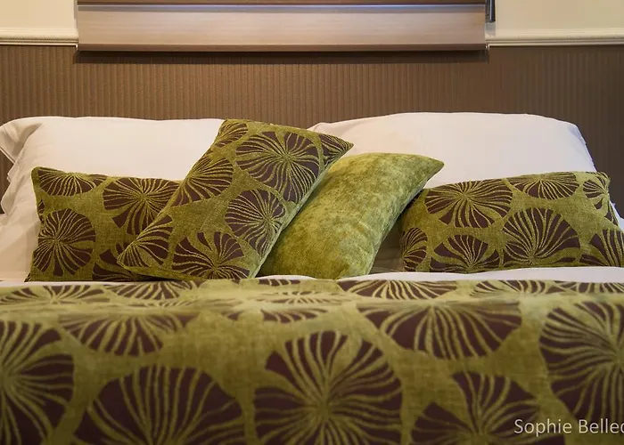 Hotel L'hostellerie D'acquigny