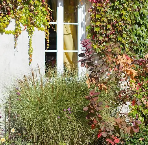 L'hostellerie D'acquigny Hotel 3*