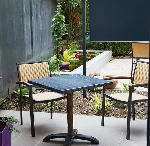 L'hostellerie D'acquigny Otel Acquigny