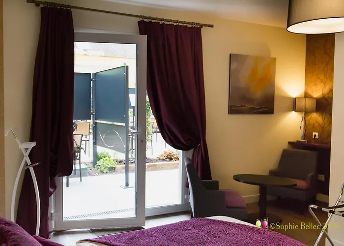 L'hostellerie D'acquigny Hotel