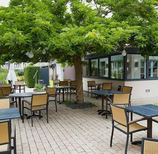 Hotel L'hostellerie D'acquigny Acquigny